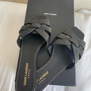 Authentic Saint Laurent sandals size 7 black